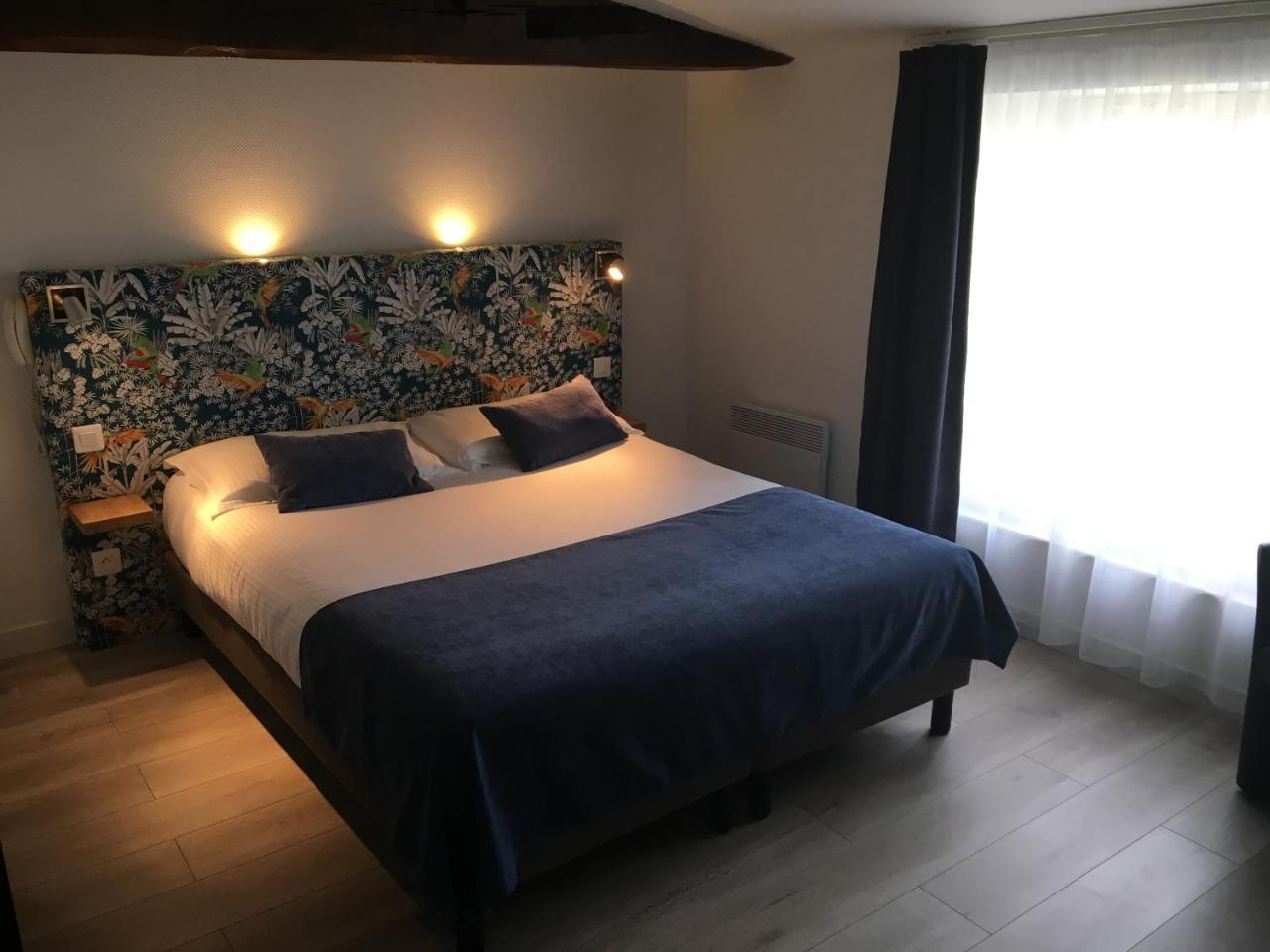 Logis Hotel Le Moulin De Chalons Le Guâ Eksteriør bilde